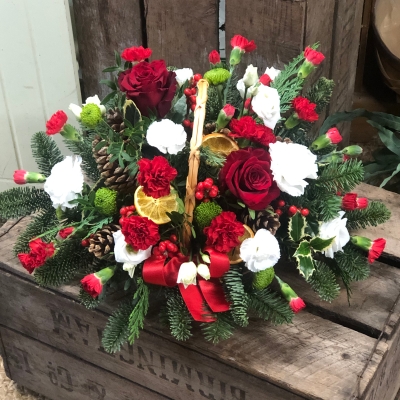 Festive Basket in Red